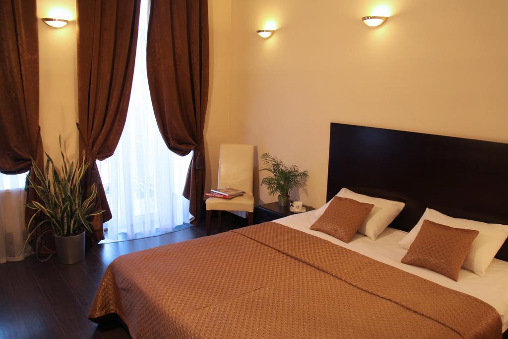 Hotel Business Apartments Dnipro Extérieur photo