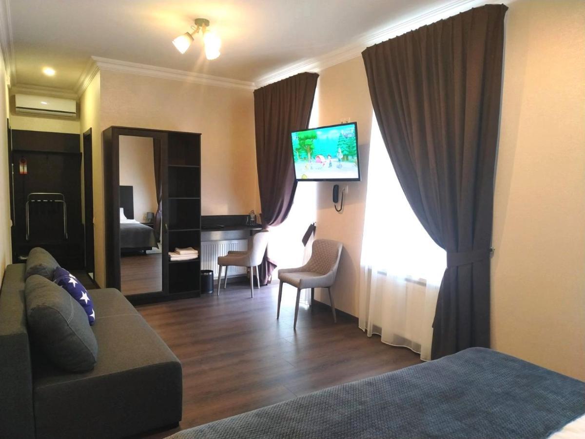 Hotel Business Apartments Dnipro Extérieur photo